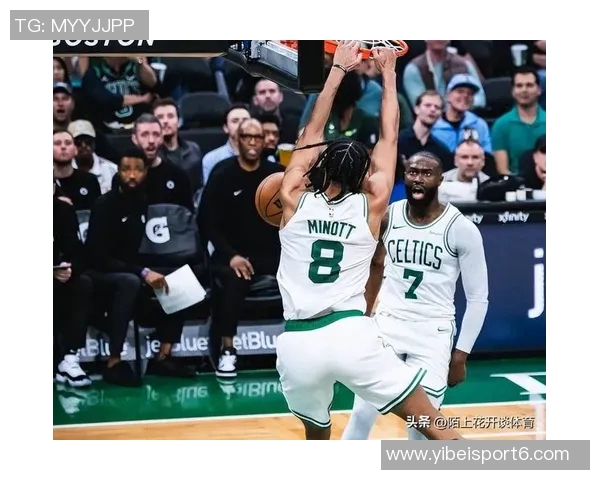 合力进攻展现实力首节杰伦布朗与普理查德双双贡献10分助力球队