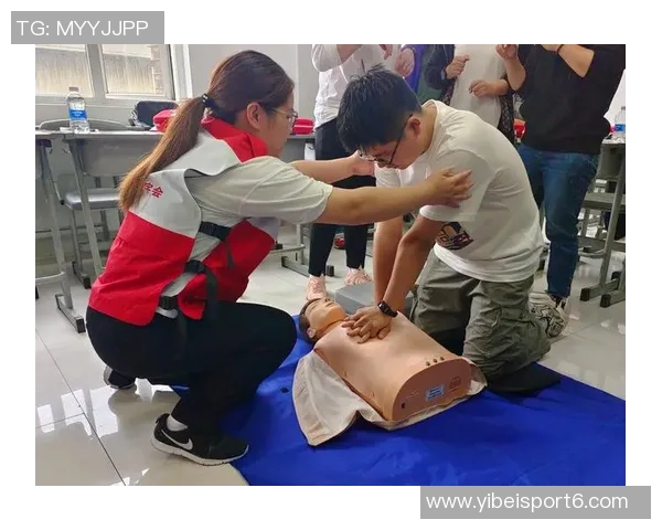 巴尔扎利强调球员健康的重要性并呼吁普及急救知识培训 巴尔扎利强调球员健康的重要性并呼吁普及急救知识培训