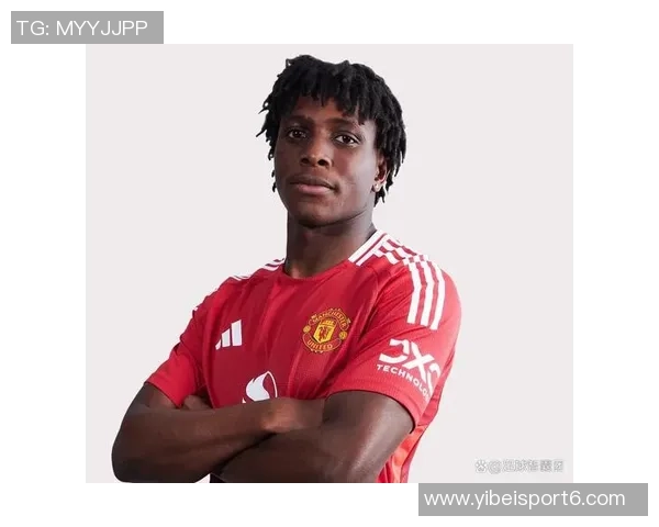 奥比马丁随曼联一线队训练舍什科受伤或为他创造机会 奥比马丁随曼联一线队训练舍什科受伤或为他创造机会