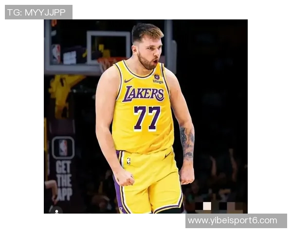 湖人训练营新名单东契奇体重变化引关注从230磅到最高270磅 湖人训练营新名单东契奇体重变化引关注从230磅到最高270磅